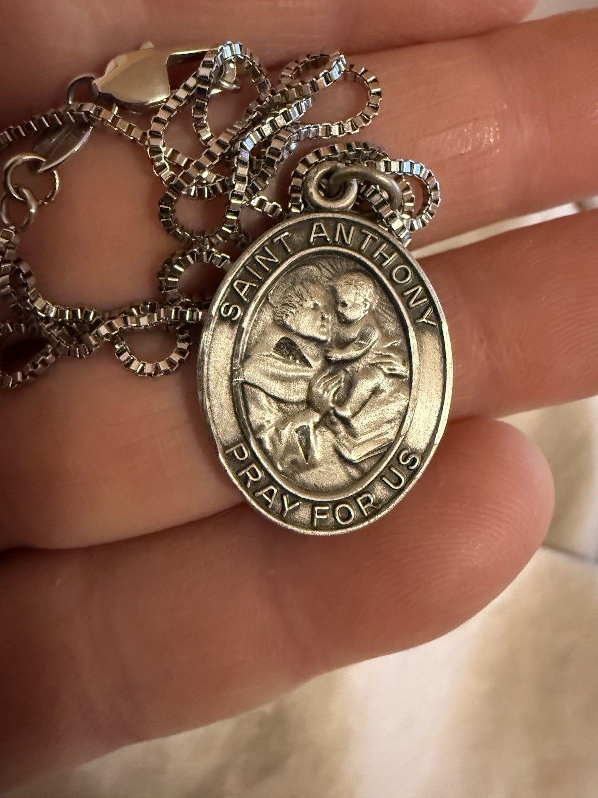 Vintage St. Anthony Sterling Silver Medal Pendant + 21” Nickel Silver Box Chain