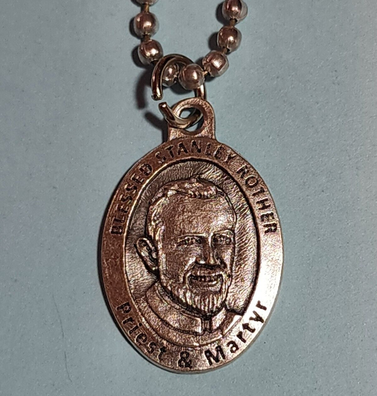 Blessed Stanley Rother 1″ Devotional Medal on a 26″ Ball Chain with Prayer Cards