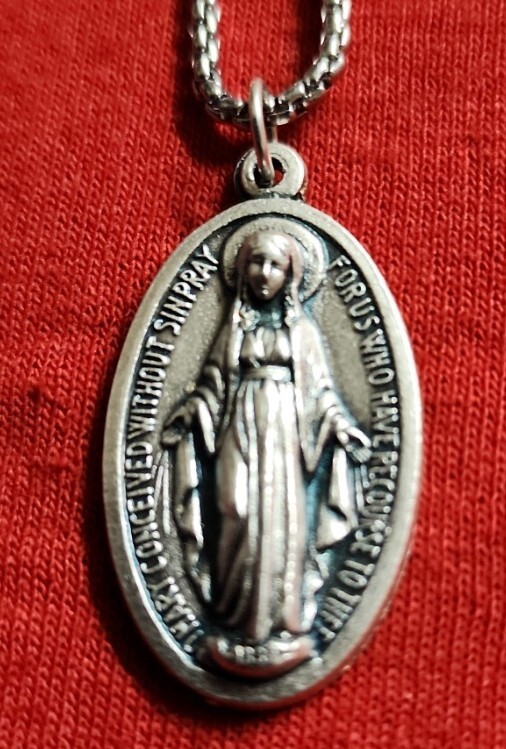 CHRISTIAN CATHOLIC Medal &24 inches chain made in Italy