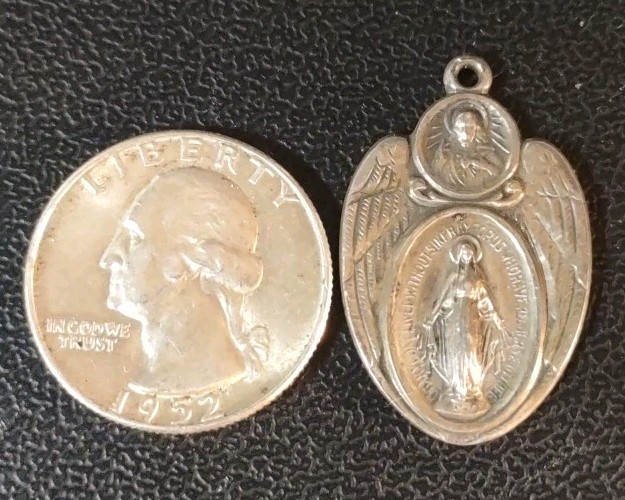 6.3 Grams Vintage Saint Mary & Jesus HMH Medal Sterling Silver 925 Charm