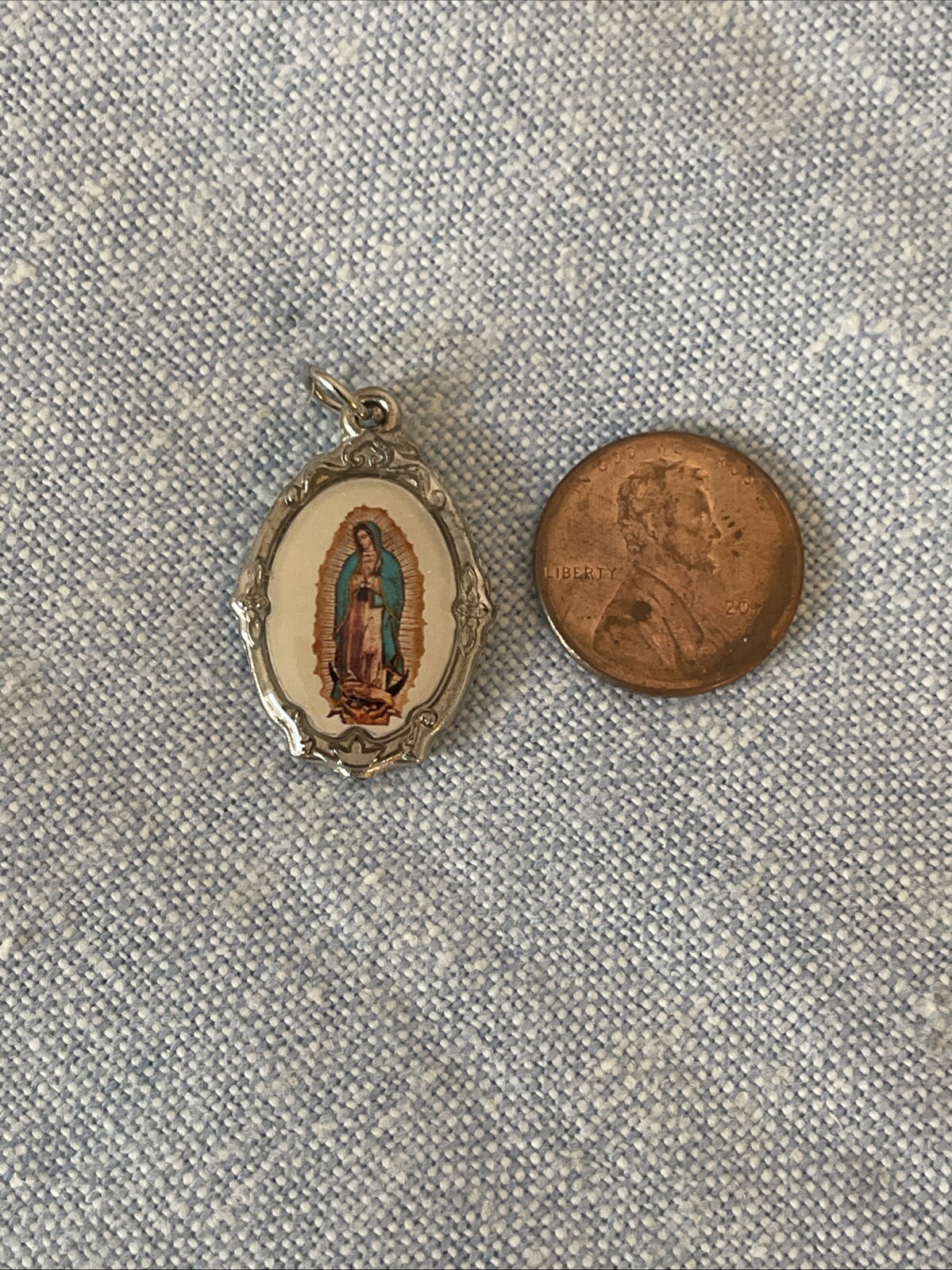 Lot of 10 Religious Medals Pendants Charms, Virgin Mary, Guardian Angel, Jesus,