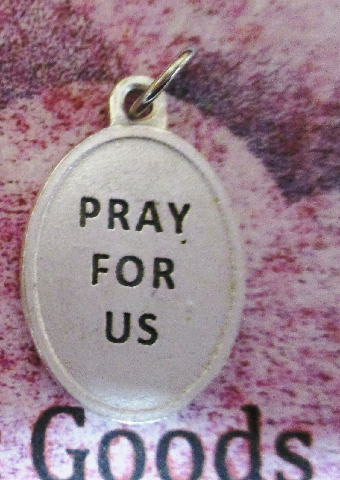 Saint St. Veronica + Pray for Us – Silver tone Oxidized 1 inch Medal