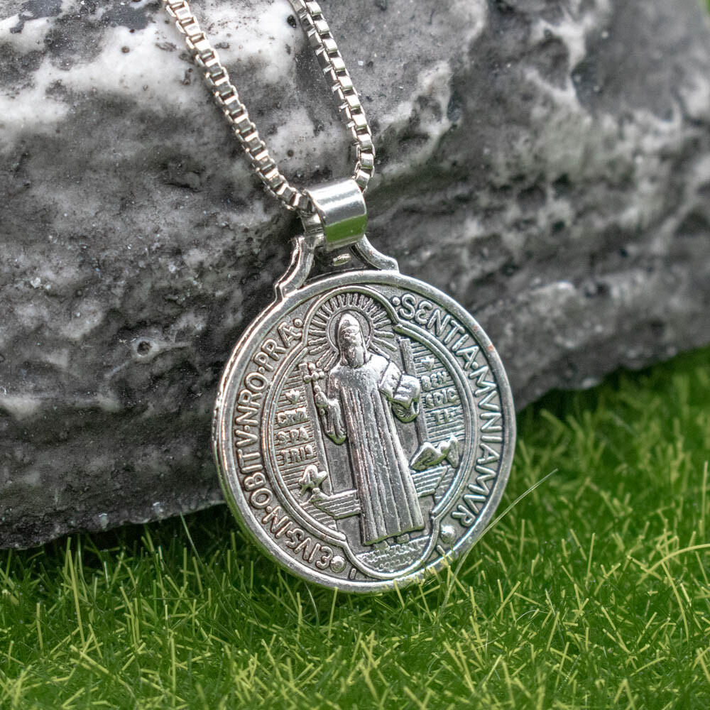 Jesus Crucifix Saint St Benedict Medal Cross Pendant Necklace 24″ Box Chain