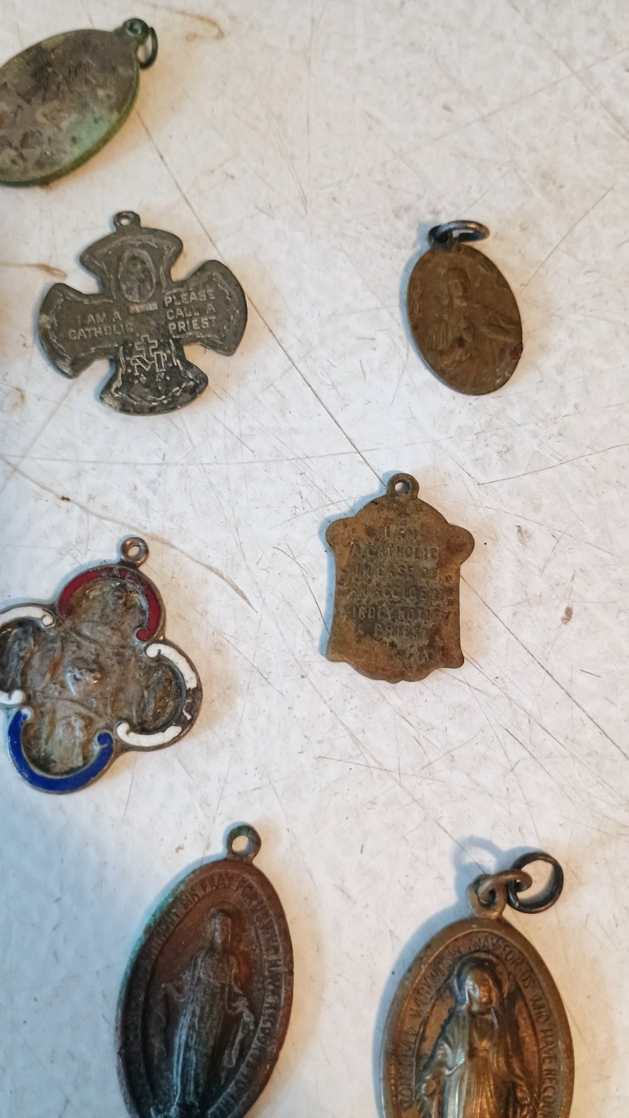 Christian Catholic Italy Vintage Necklace Pendant St Jude Mary Jesus READ