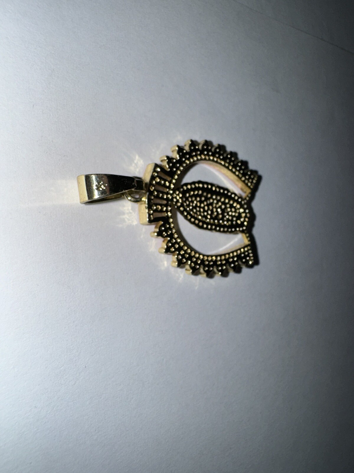 Gold Tone Horse Shoe With Lady of Guadalupe Virgin Mary Catholic Medal Pendant