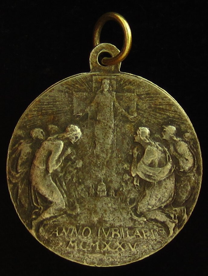 Vintage Jesus Medal Religious Catholic Holy Year 1925