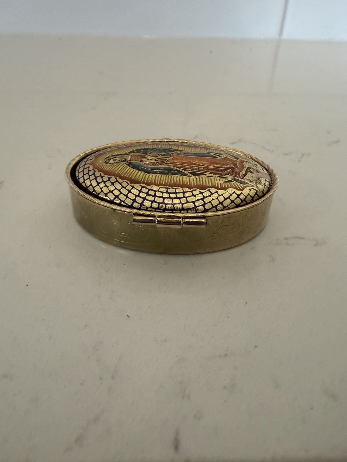 Our Lady Of Guadalupe Gold Toned-Tinket/Pill Box Made In Italy – Max Valiano