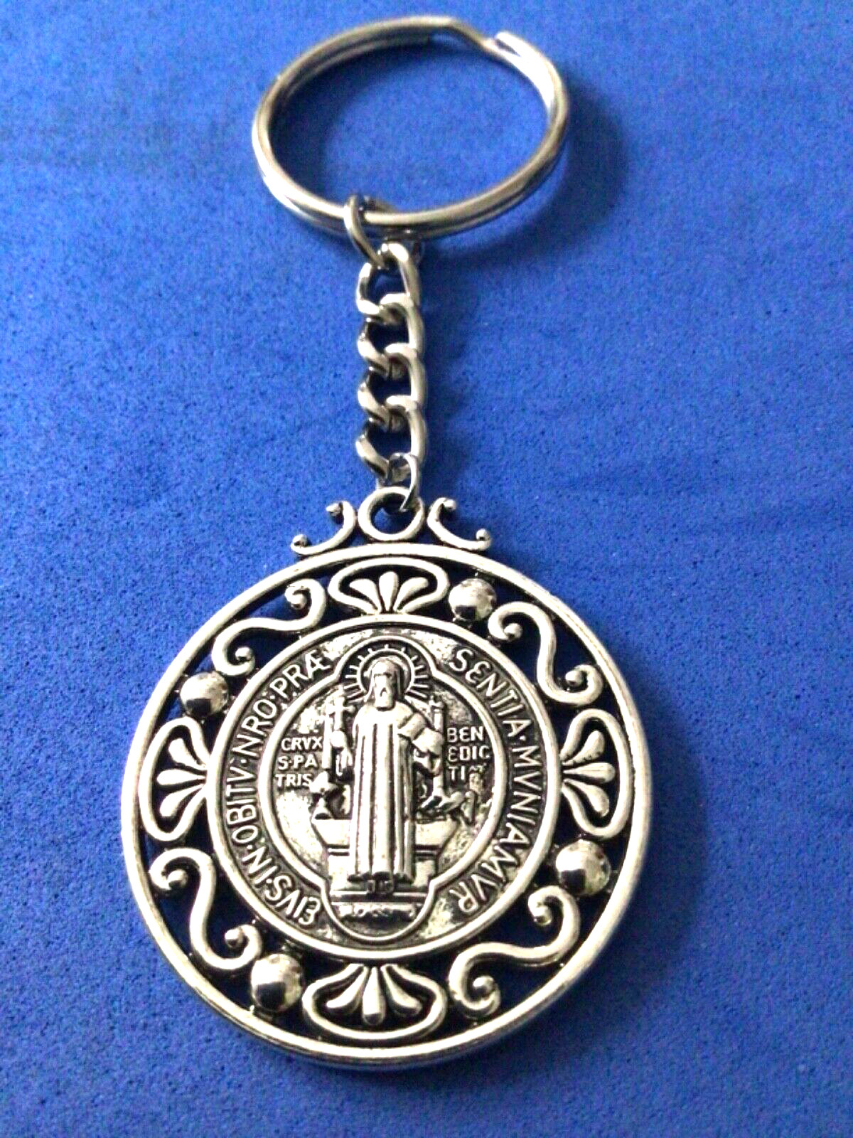 Saint St BENEDICT Keychain Key Ring Protection Silver Tone Ornate 4-1/4×1-1/2”