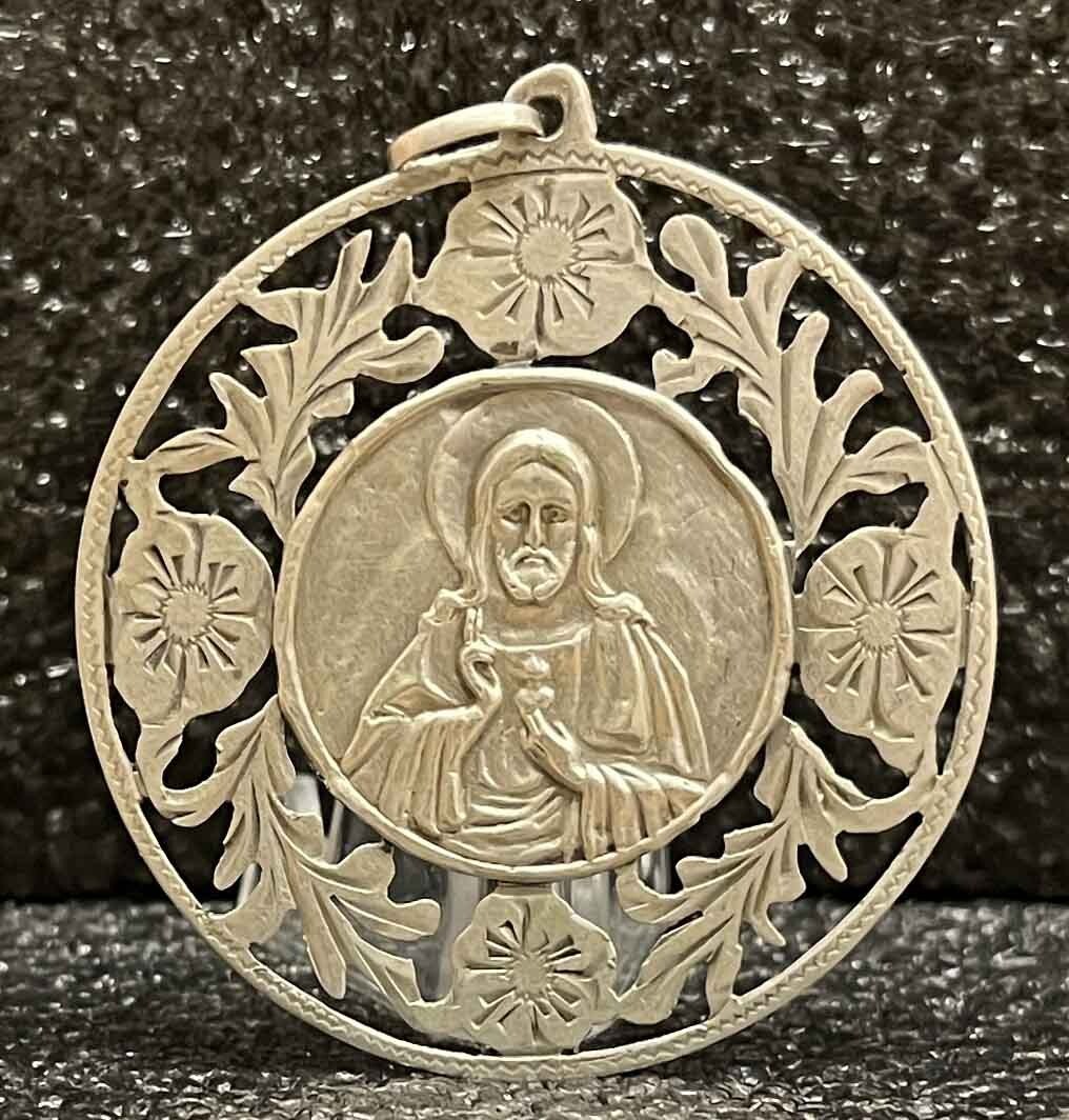 Amazing antique Sacred Heart of Jesus artisanal flowers design silver 900, 47 mm