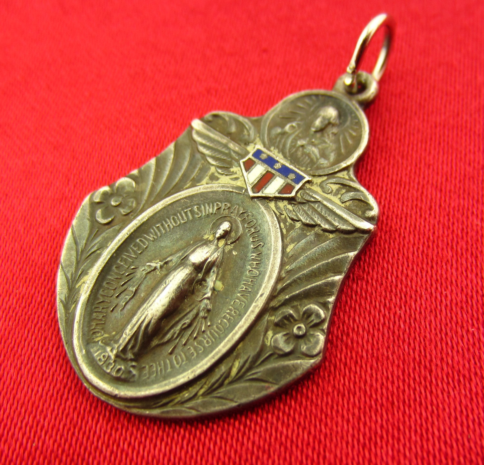 Vintage Sterling MARY Medal RED WHITE BLUE ENAMEL WINGS MIRACULOUS WWII Large
