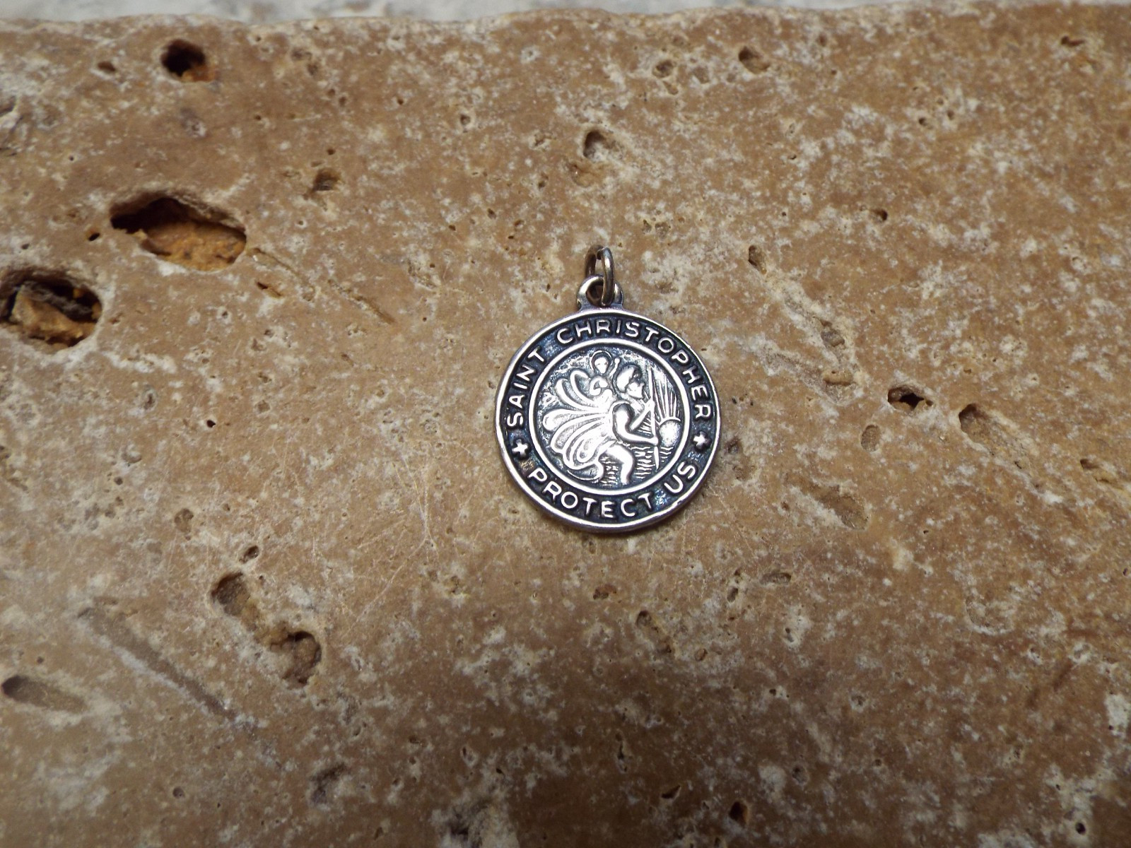 925 Sterling Silver Saint Christopher Protect Us Charm/Pendant 3.2g