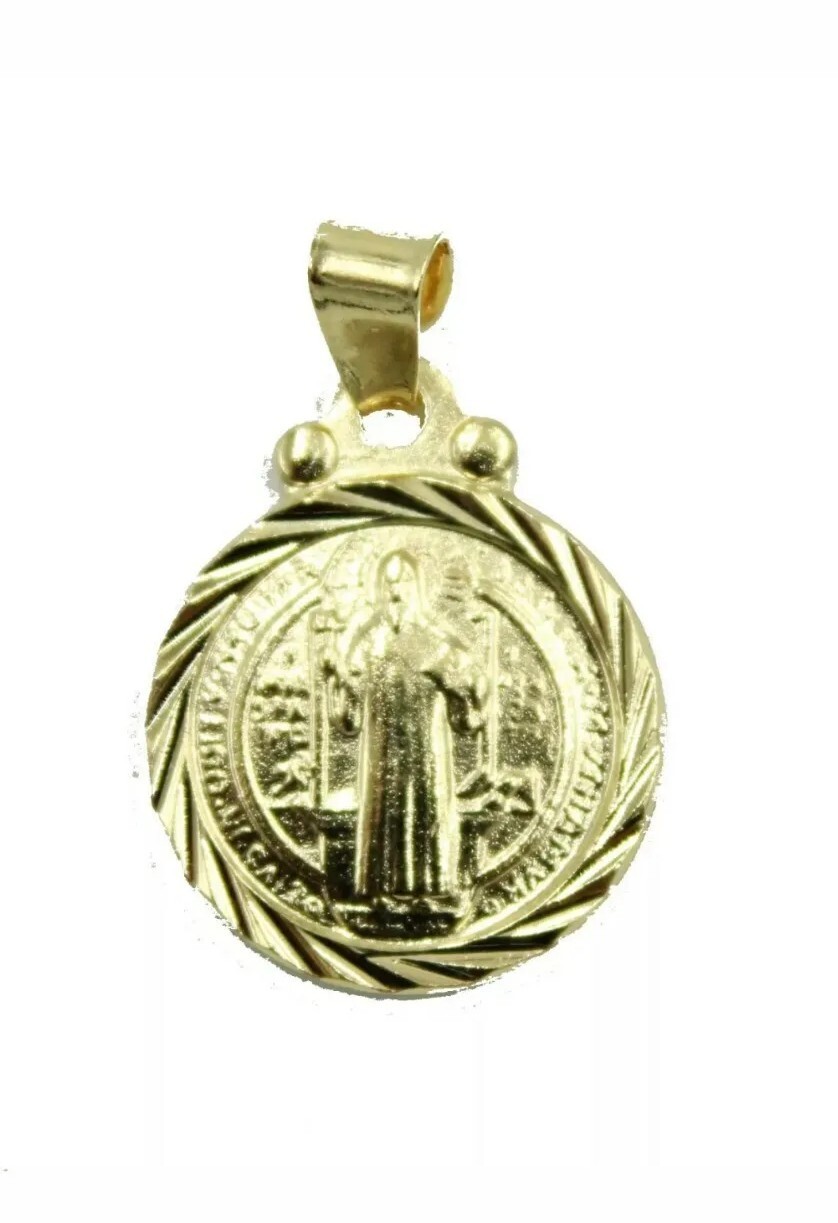 18k Gold Plated San Benito St Saint Benedict Small Medal Protect. Necklace 20”