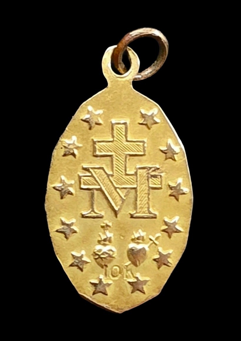 10 kt GOLD MEDAL VIRGIN MARY CATHOLIC CHARM PENDANT-FREE SHIPPING