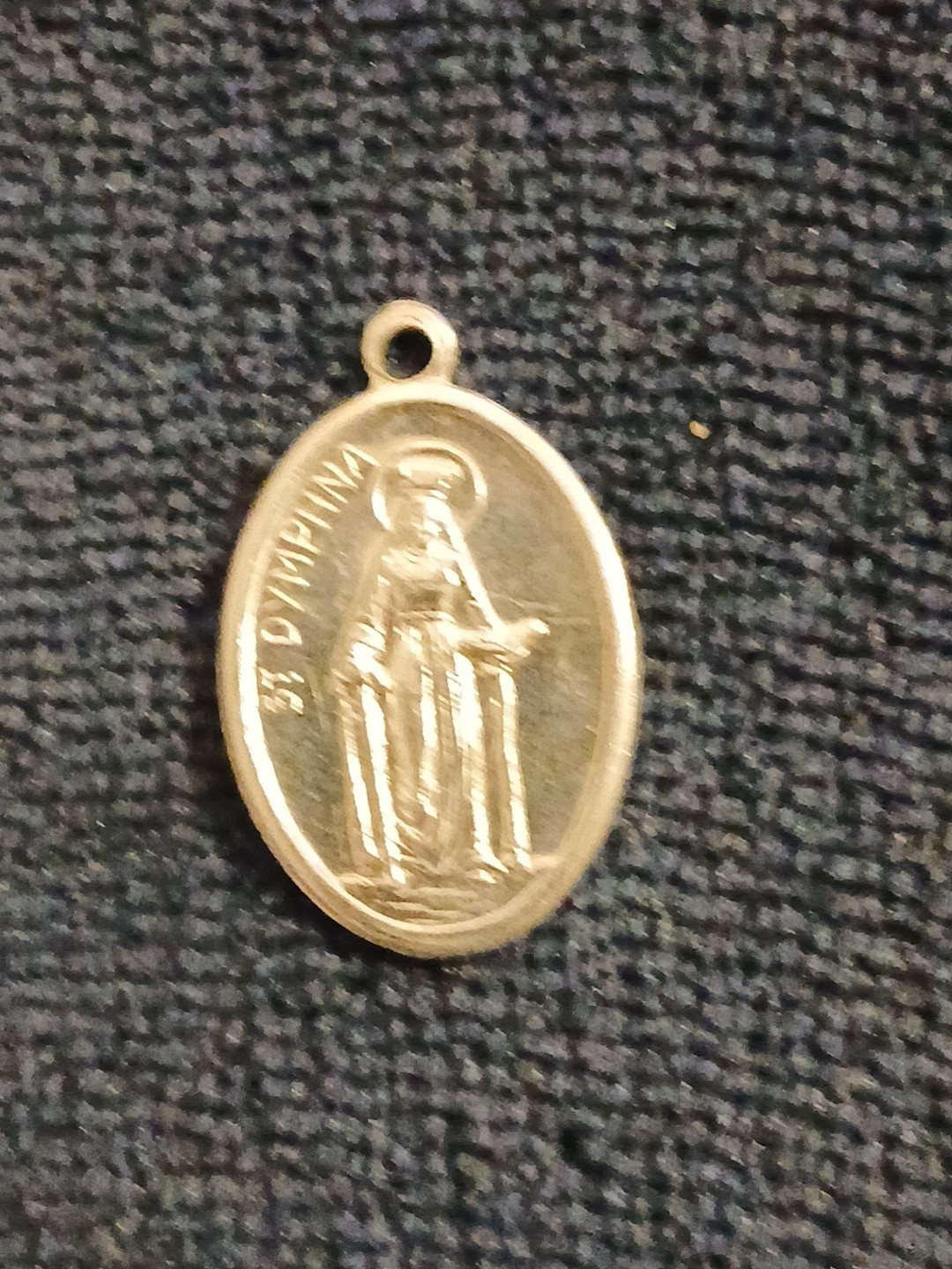 RELIGIOUS MEDAL ST. DYMPHNA METAL CHARM-7TH CENTURY-NERVOUS AFFLICTION SUFFERERS