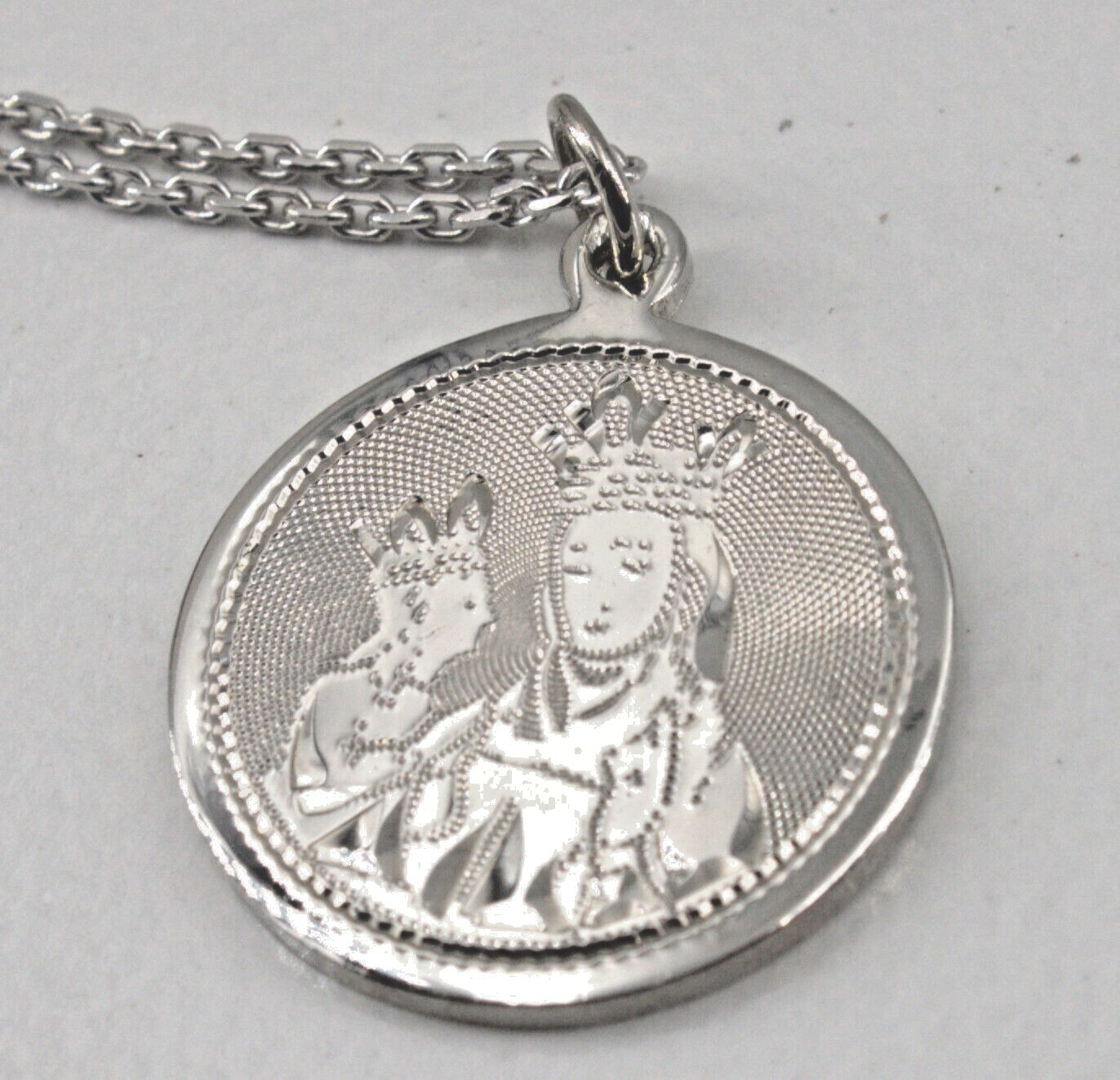 Sterling Silver Round Medal Our Lady of Mt Carmel Oval Link Chain Necklace 24″