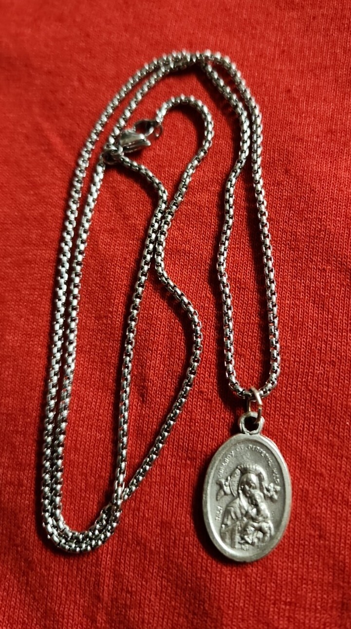 CHRISTIAN CATHOLIC Medal &24 inches chain made in Italy
