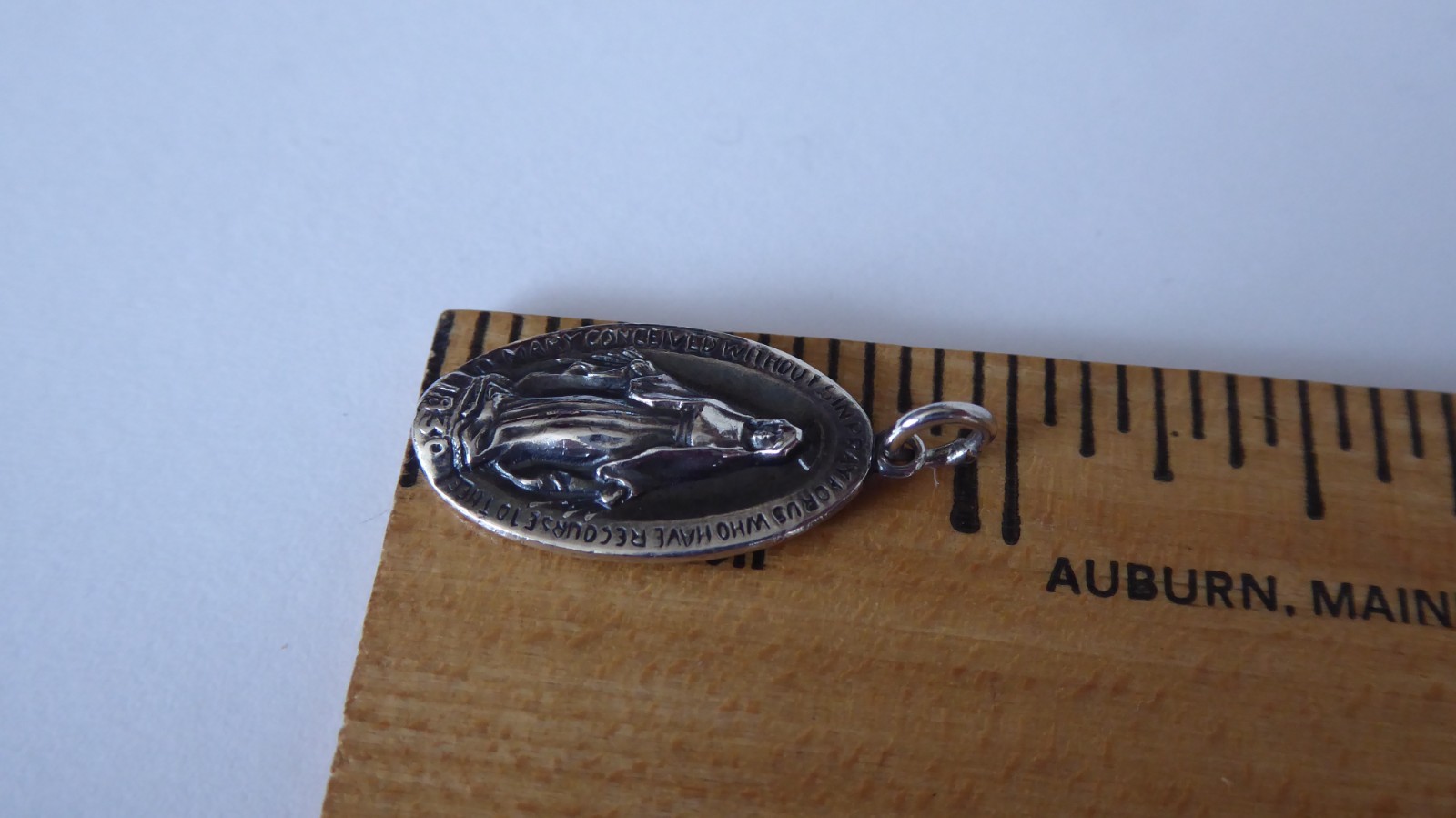 Vintage Chapel Solid Sterling Silver Miraculous Medal Pendant Virgin Mary 1830