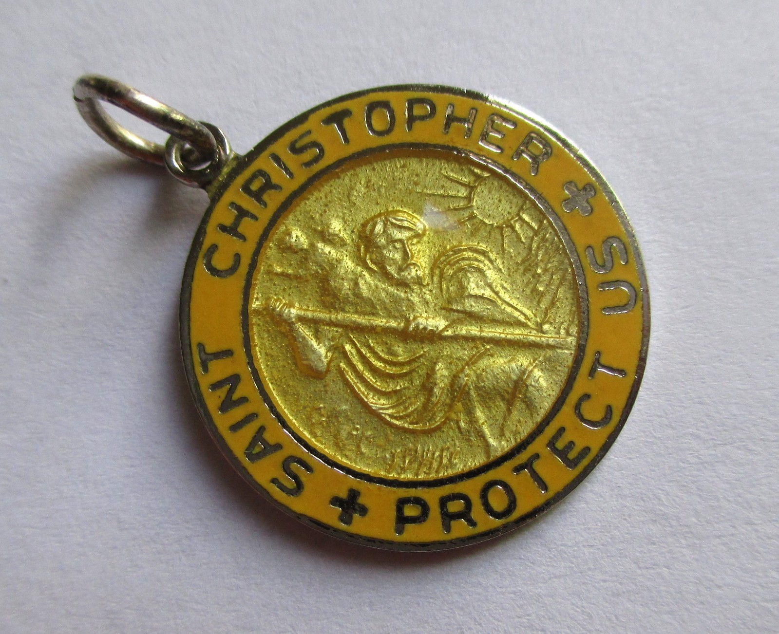 7/8in VINTAGE STERLING SILVER YELLOW ENAMEL SAINT CHRISTOPHER MEDAL PENDANT
