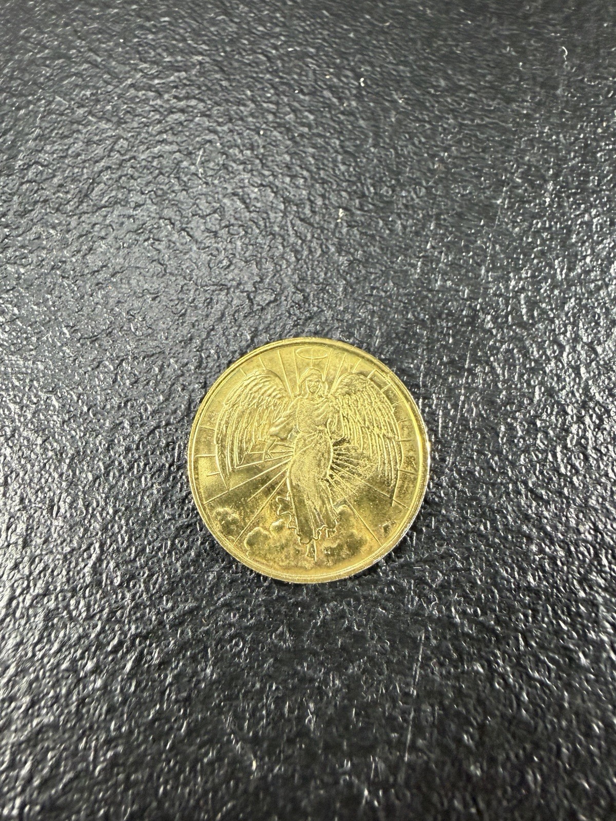 Vintage Guardian Angel Pocket Coin Token Gold Tone Religious 1″ Double-sided.