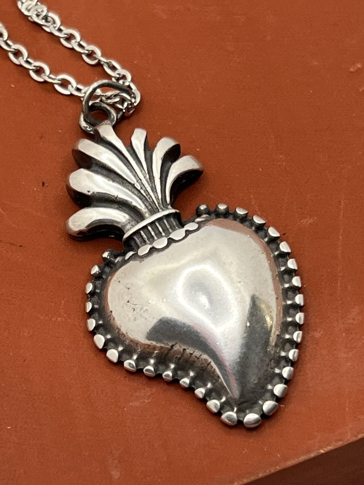 Vintage Miracros Silver Bath Metal Ex Vote Heart Necklace 4.5×2.5cm
