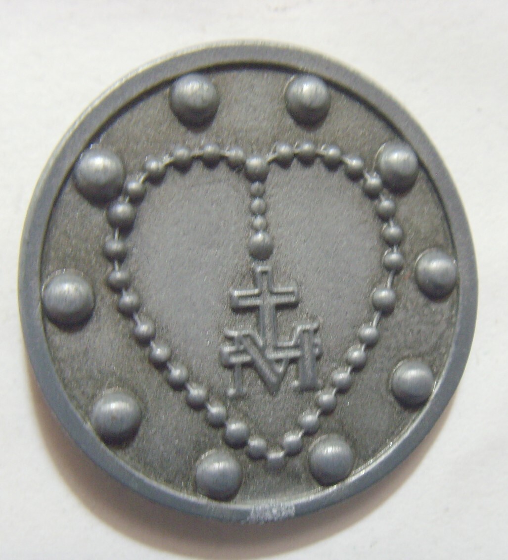 1960s vintage grey silver tone metal catholic Saint Mary pocket token EL1079