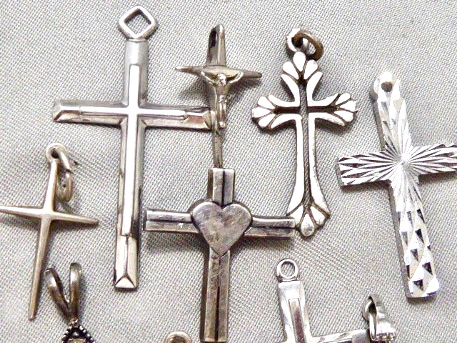 (10) VINTAGE STERLING SILVER RELIGIOUS CROSS PENDANTS OR CHARMS STAMPED STERLING