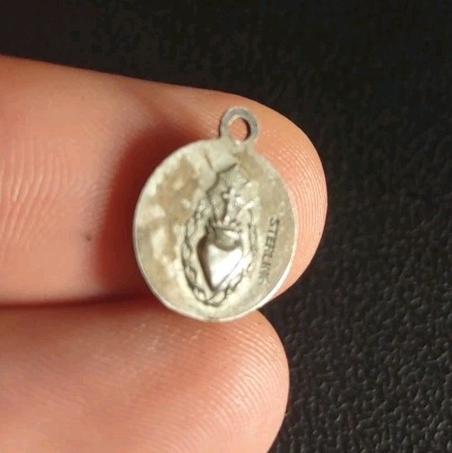 1.3 Gram Vintage Infant Of Prague Medal Sterling Silver 925 Religious Holy Charm
