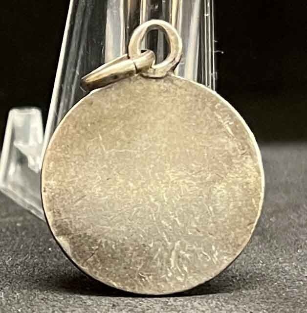 Circa 1940´ Beauty antique Virgin Mary medal delicate pendant silver 900