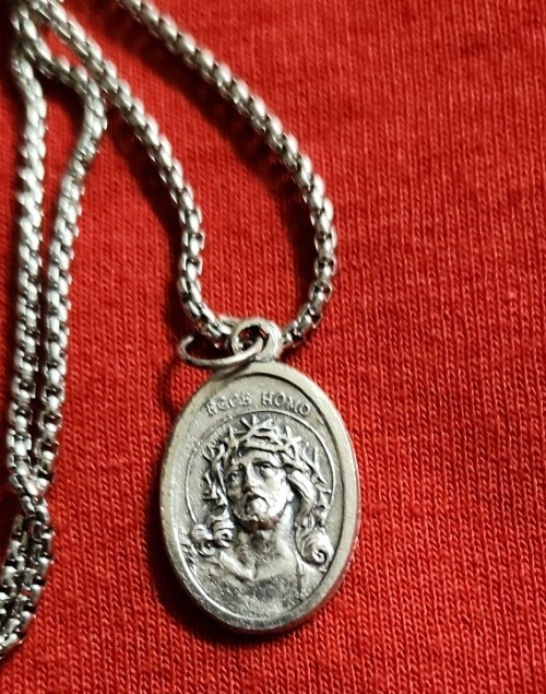 CHRISTIAN CATHOLIC Medal &24 inches chain made in Italy