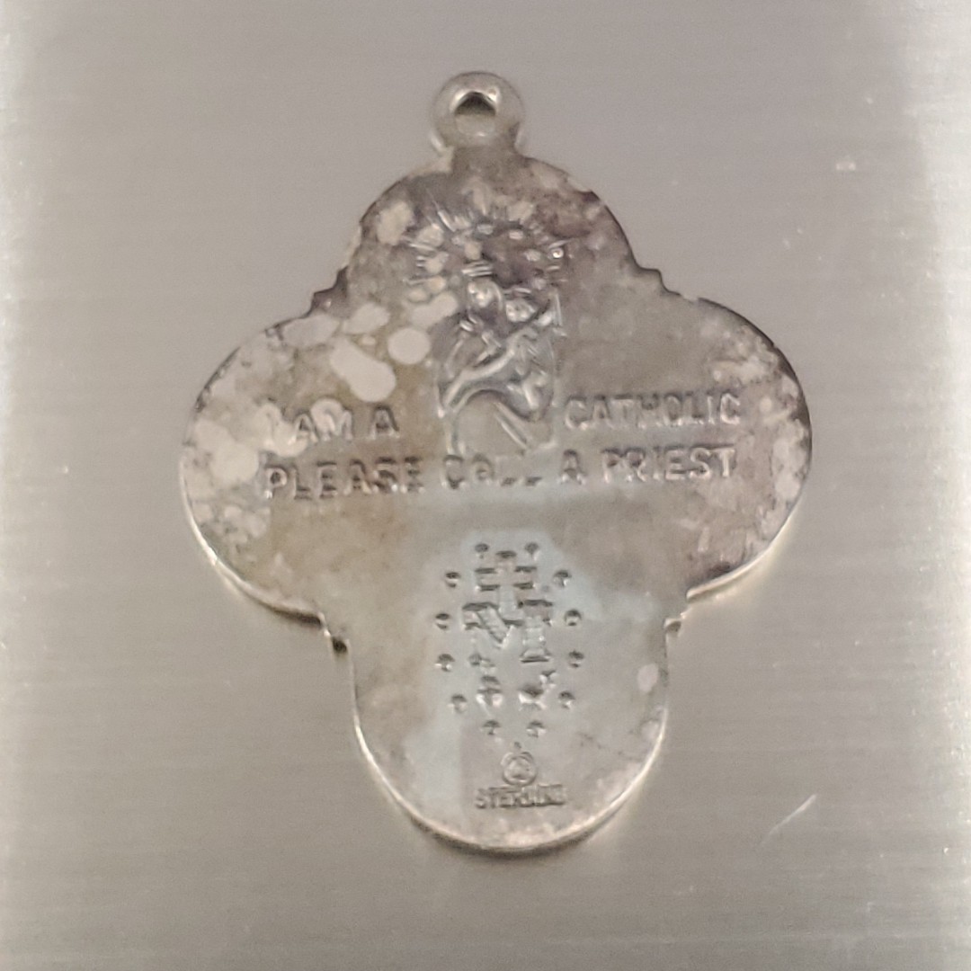 VTG Catholic Air Land Sea Military 4 Way Cross Sterling Silver Medal Pendant