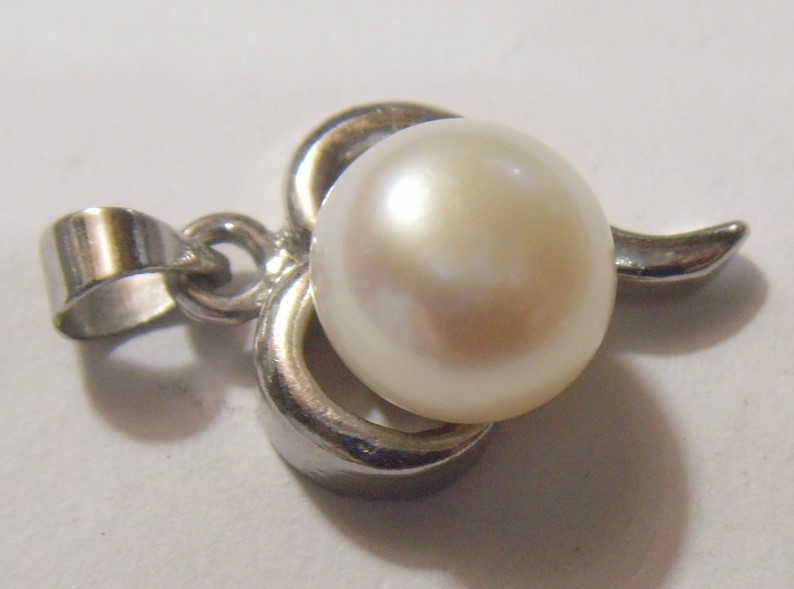 1950s vintage 18k white gold plated nice pearl jewelry pendant 54516