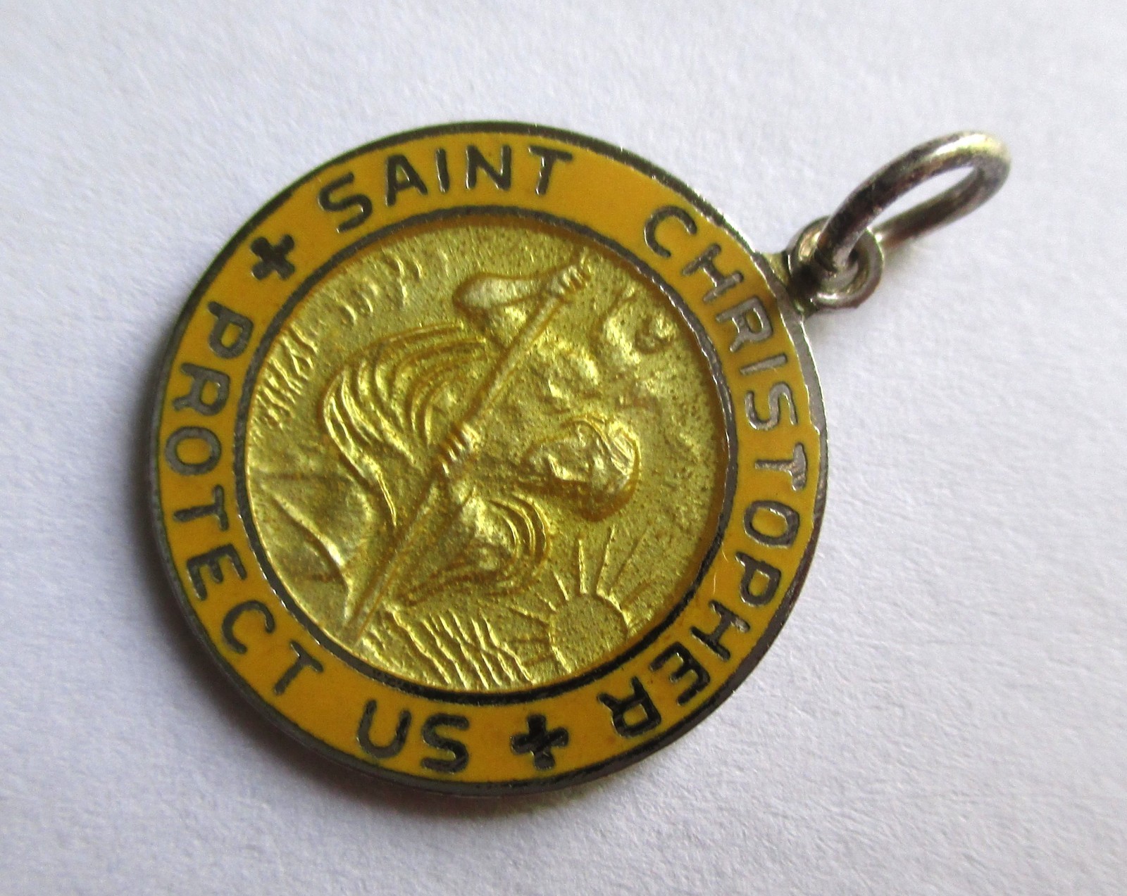 7/8in VINTAGE STERLING SILVER YELLOW ENAMEL SAINT CHRISTOPHER MEDAL PENDANT