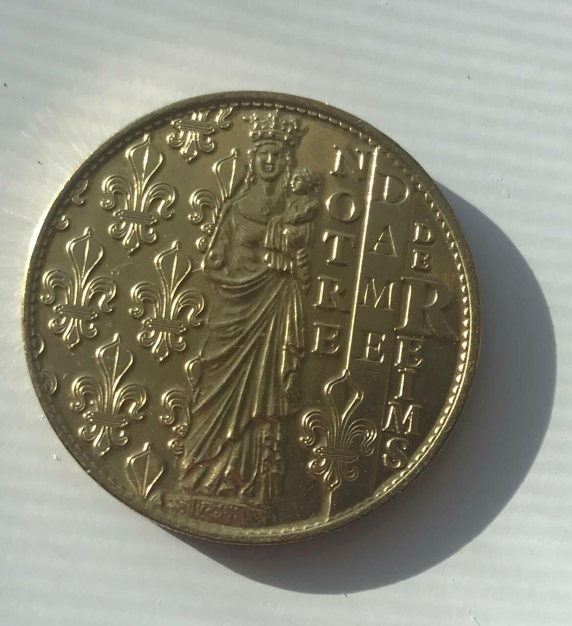 Notre Dame de Reims, France,medal 1.25″ in diam