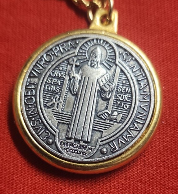 Saint St Benedict Medal Silver And Gold Pendant Necklace w 24″ Gold Plated Chain
