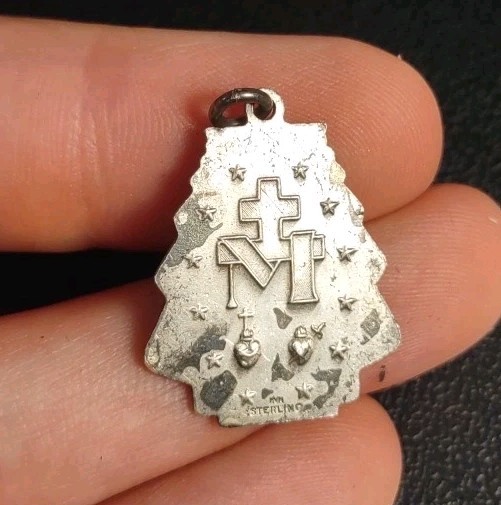 5.8 Grams HMH Vintage Saint Mary Medal Sterling Silver 925 Charm