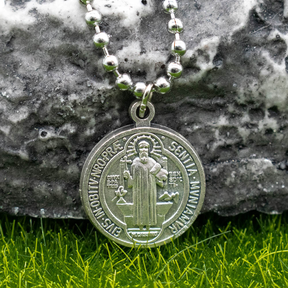 Premium Saint St Benedict Medal 3/4″ Pendant Necklace From Italy 24″ Ball Chain