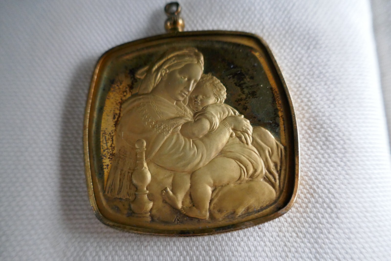 24K GOLD PLATED MADONNA DELLA SEGGIOLA RAPHAEL FLORENCE ITALY LINCOLN MINT MEDAL