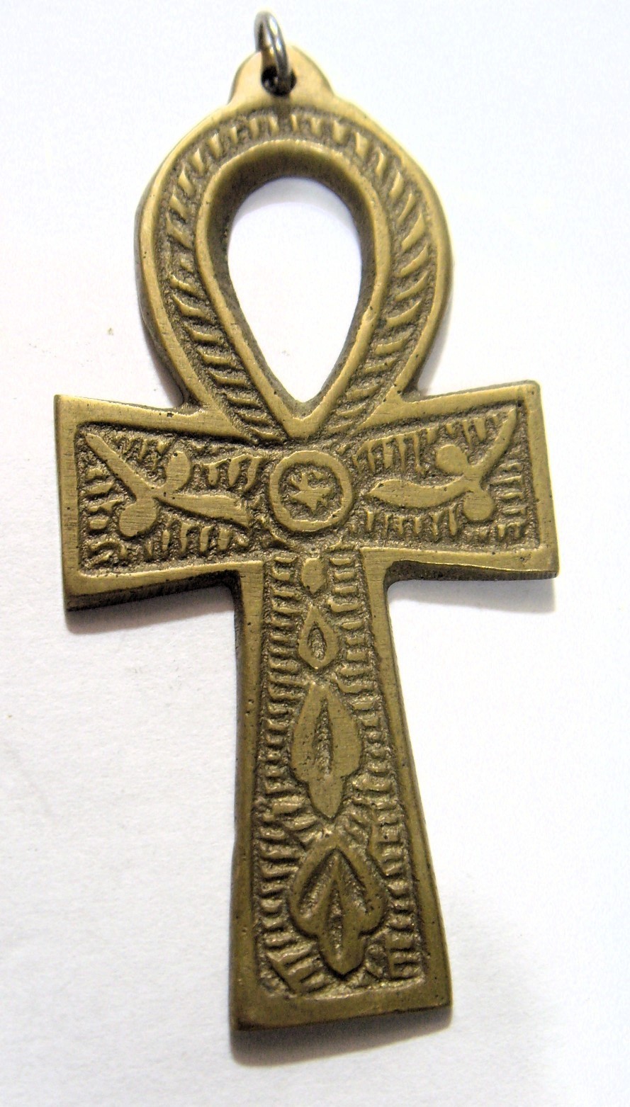 1950s vintage 60 mm gold tone metal religious ornate ankh cross pendant 54299