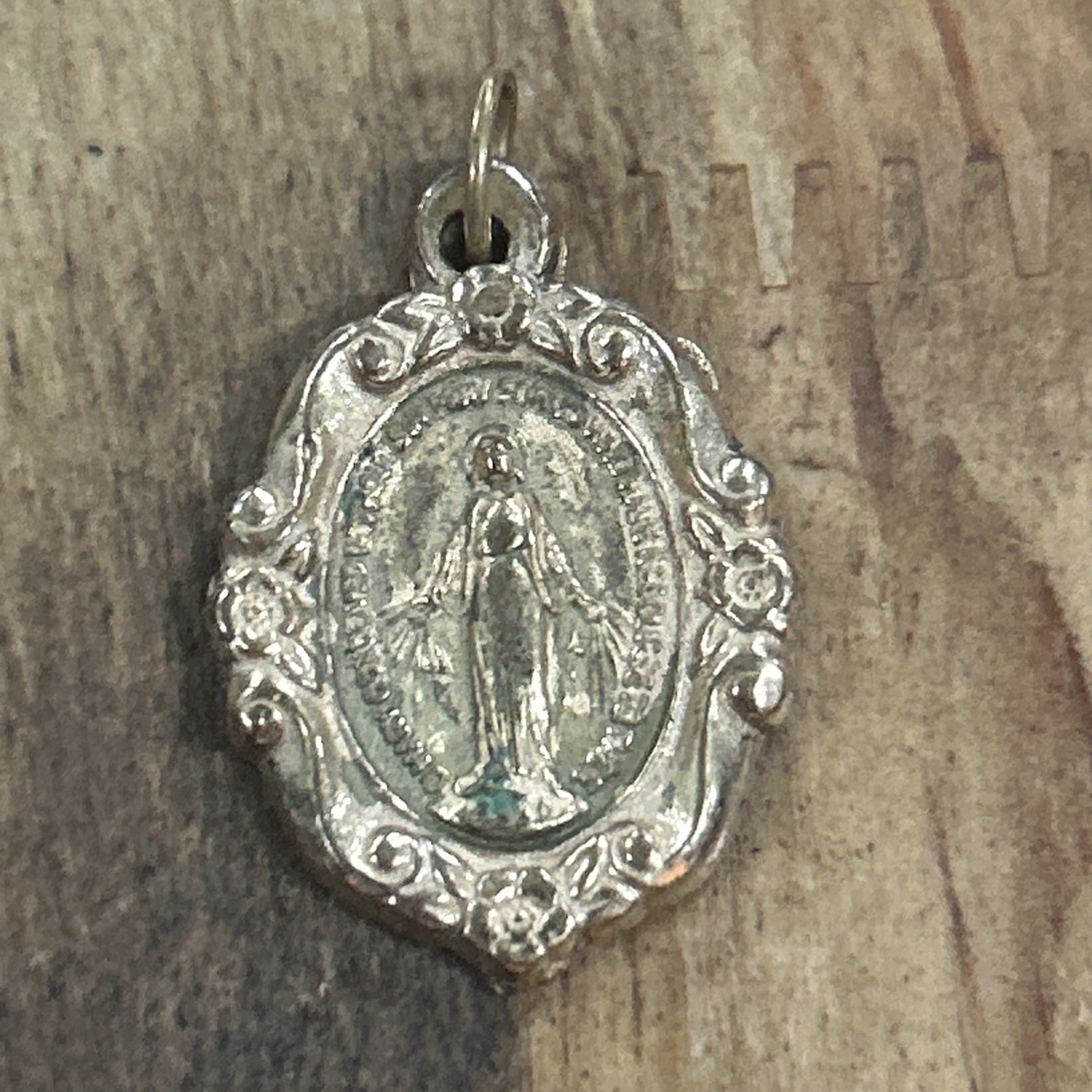 Vintage Gold Toned Catholic Saint Virgin Mary Religious Medal Pendant