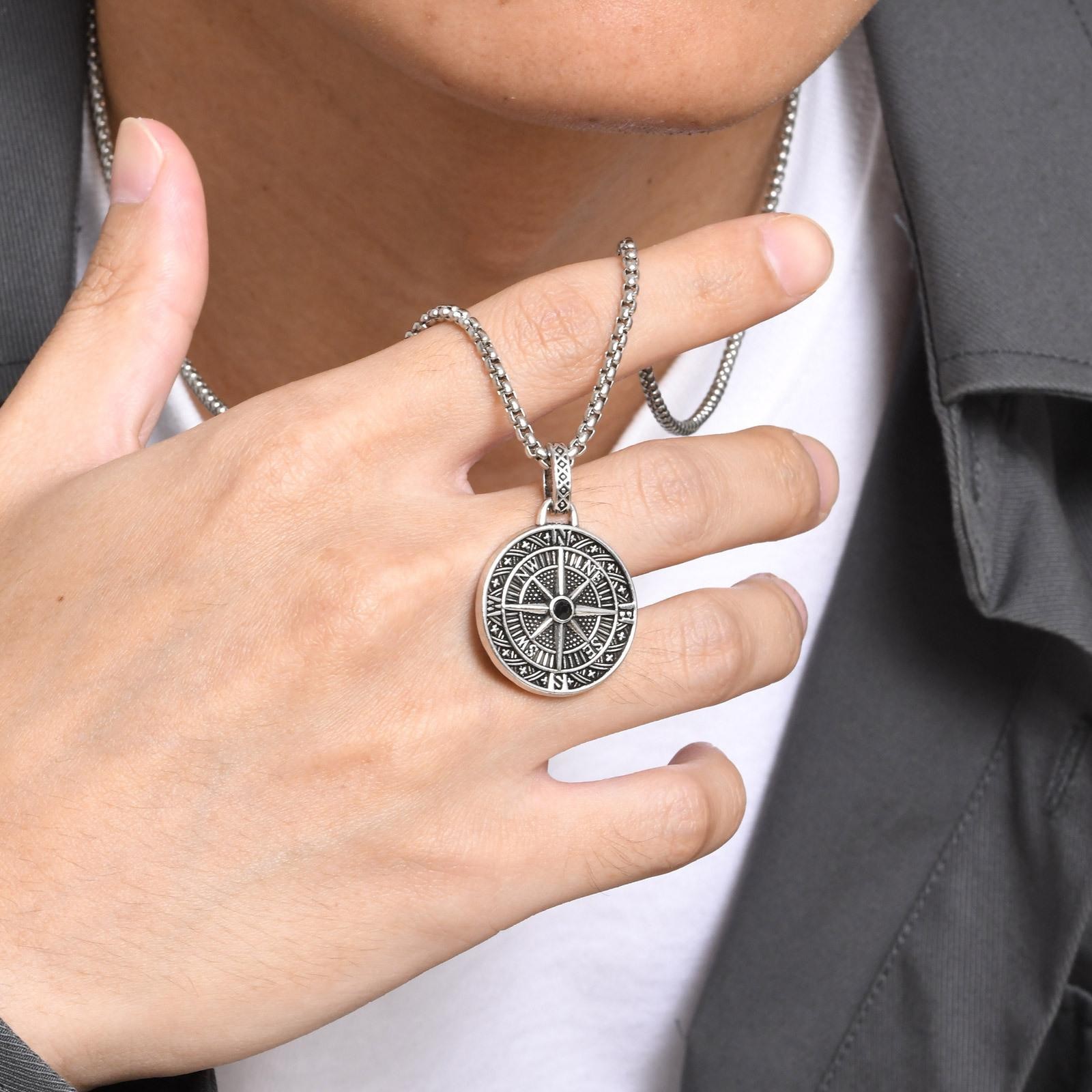 Vintage Compass Necklace Stainless Steel Coin Pendant Men Boys Graduation Gift