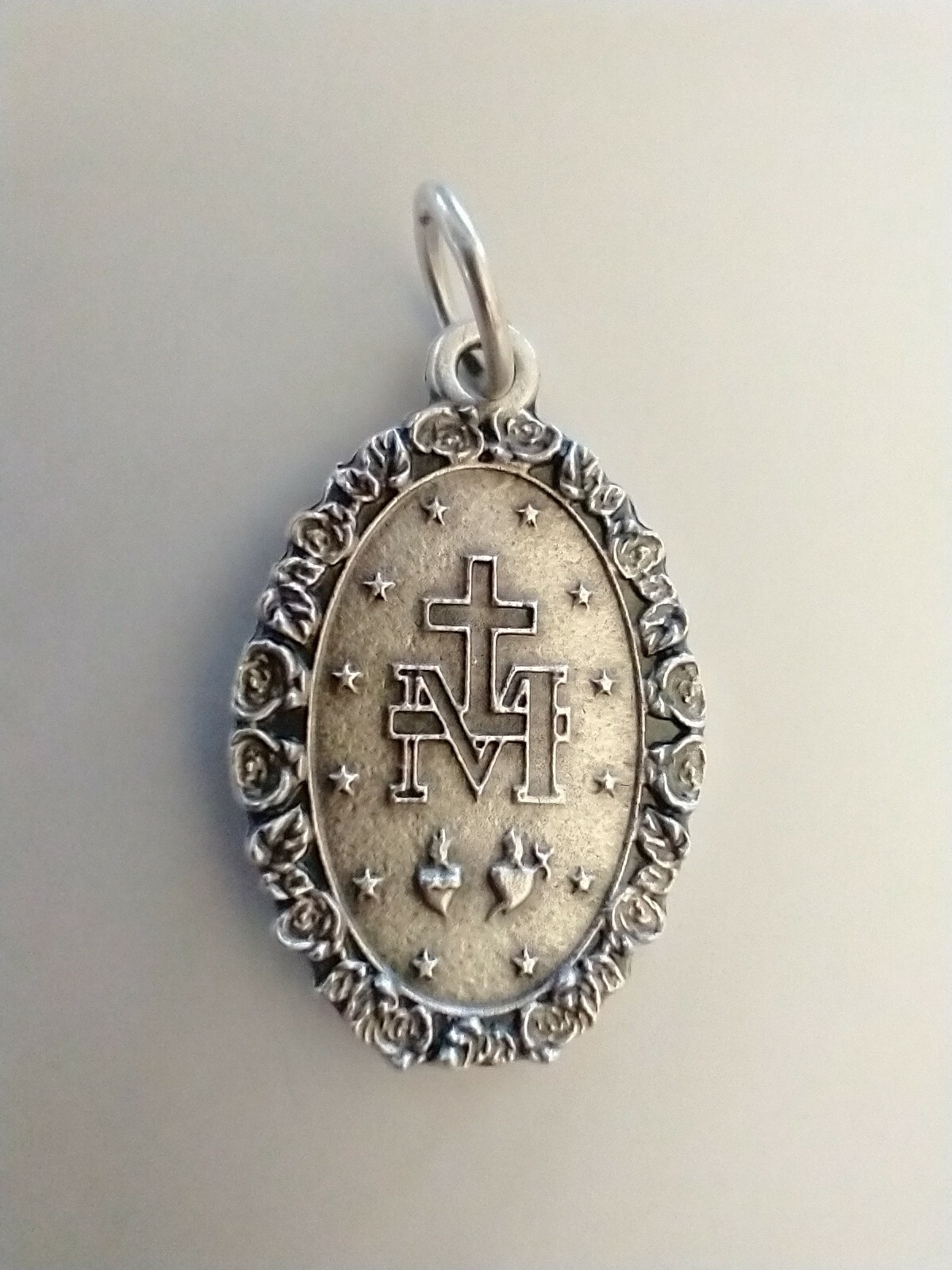 Catholic Silver Tone Miraculous Medal Rose Border Latin 1″