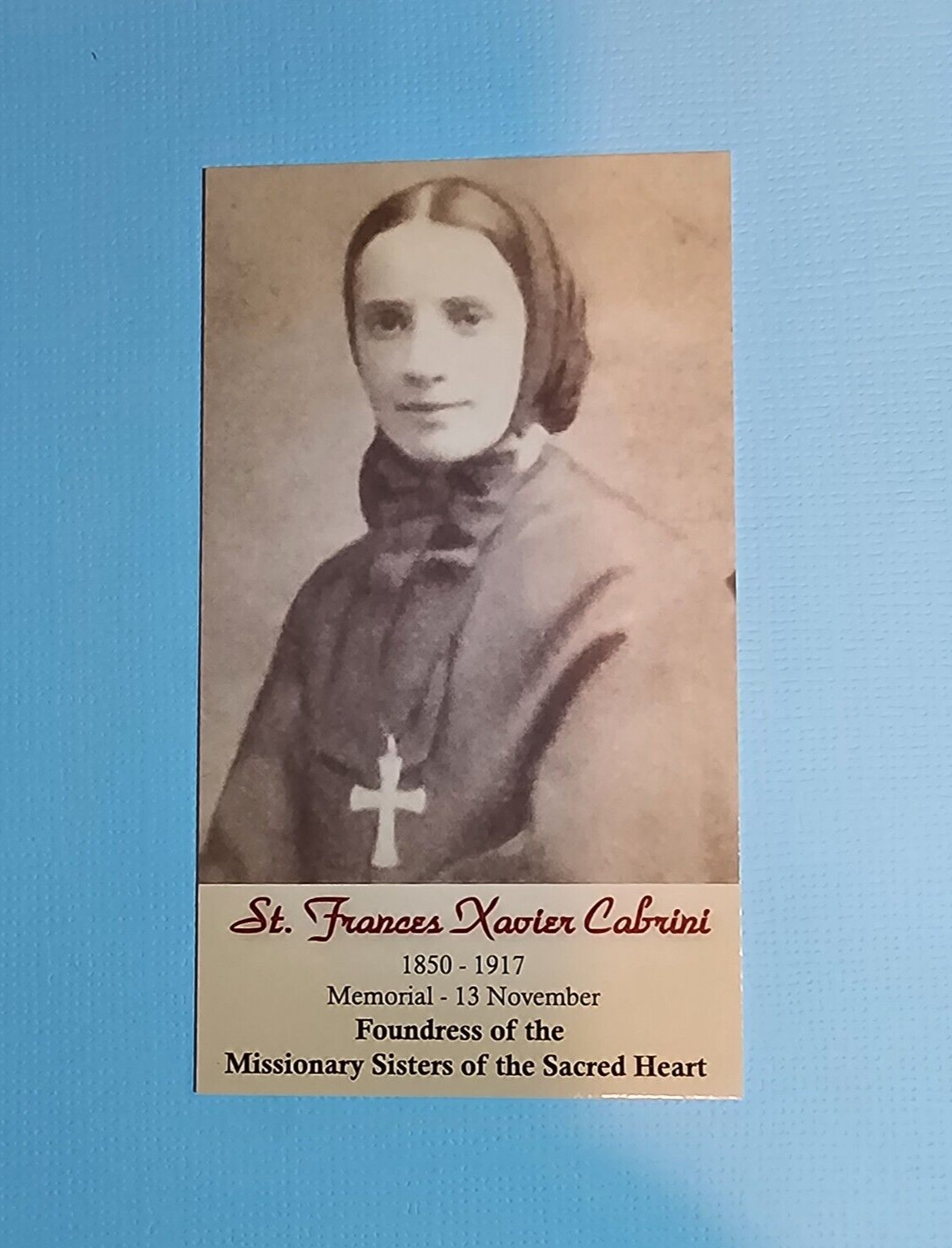 Saint Frances Xavier Cabrini Devotional Medal & Holy Card – Mother Cabrini
