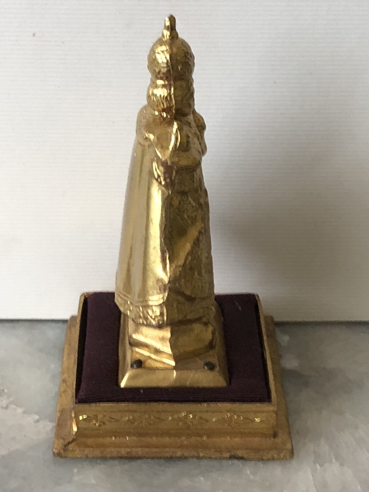 Vintage Antique Gold Medal Infant Of Prague Catholic Holy Christian Figure Small