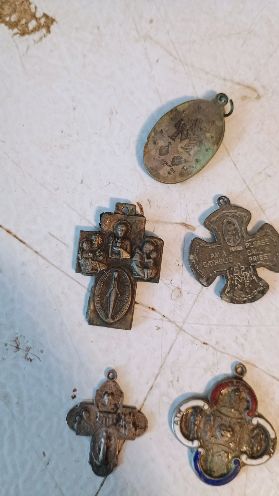 Christian Catholic Italy Vintage Necklace Pendant St Jude Mary Jesus READ