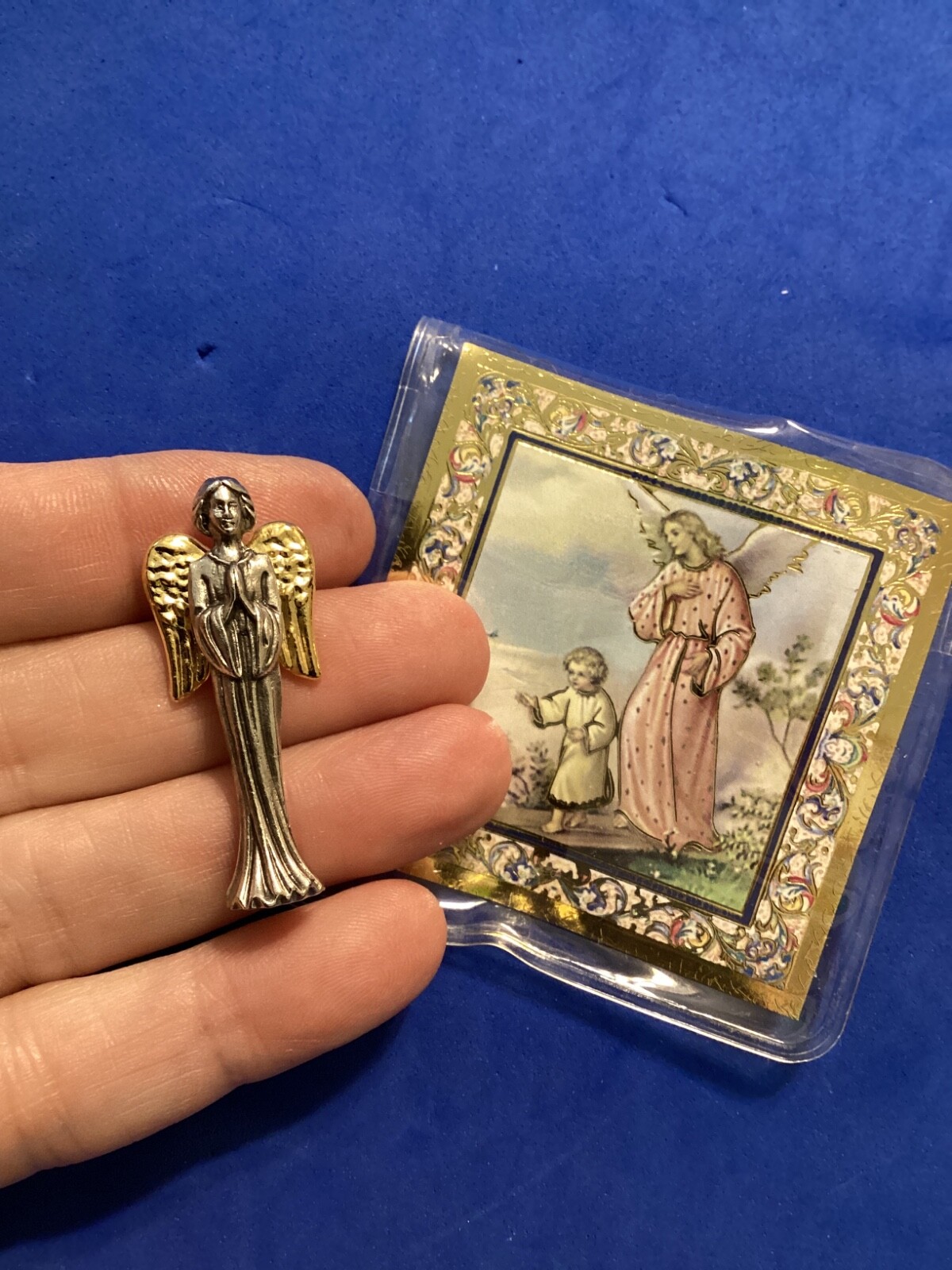 Guardian Angel Silver Tone Metal Saint Pocket TOKEN Icon Prayer GP Wings