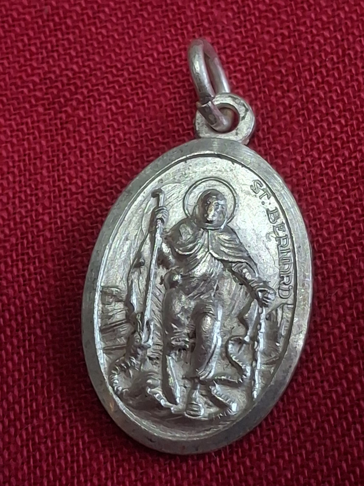 Vintage 1950s St BERNARD / PIETA MEDAL NEW NEVER USED High-quality Quality