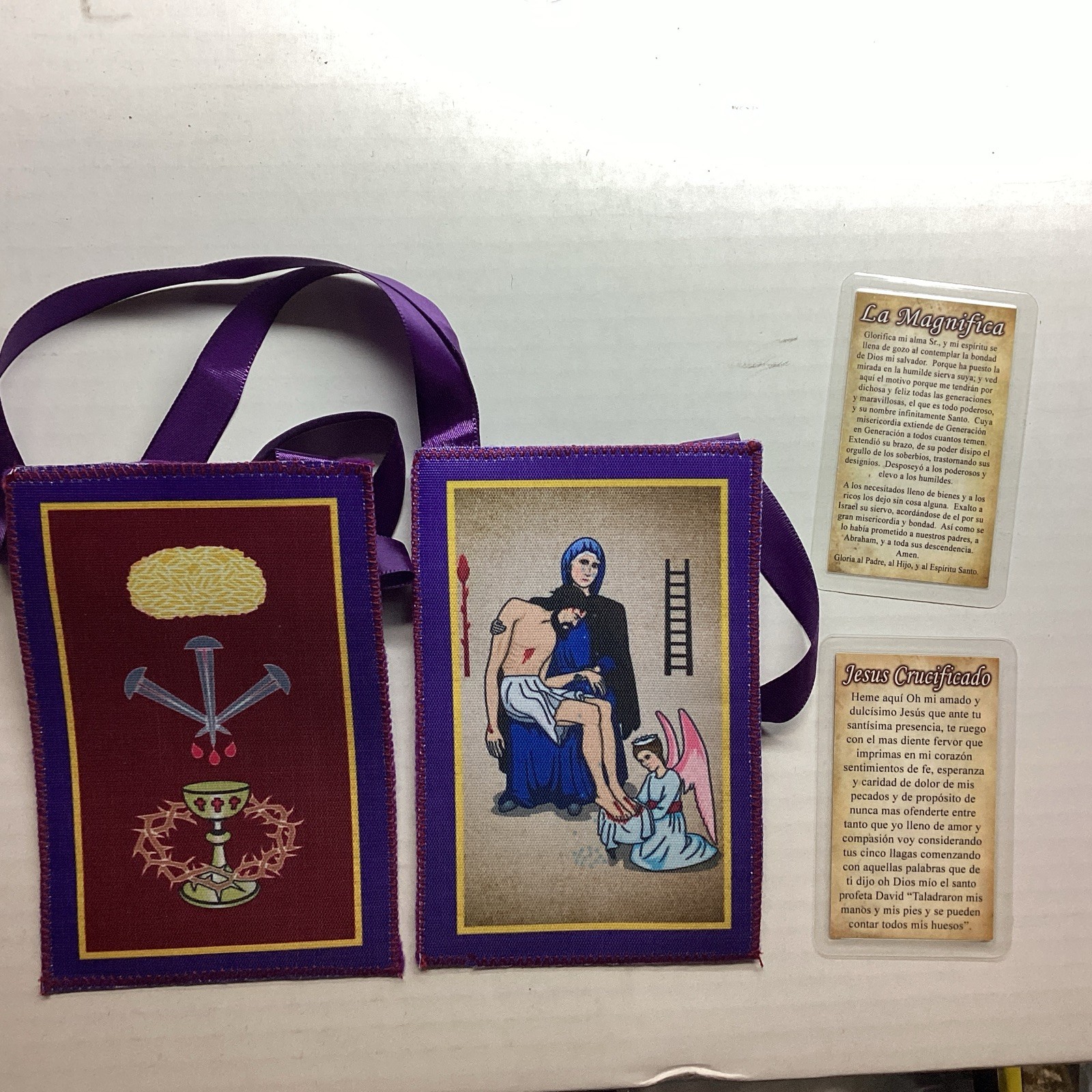Scapulars Catholic,Purple Scapular and Holy Cards In Spanish Protection, Favors