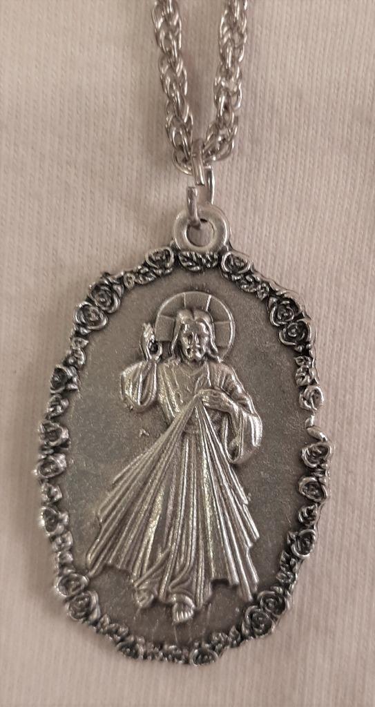 Large Rose-Rimmed Divine Mercy of Jesus Lady Guadalupe Medal Silvertne Necklace
