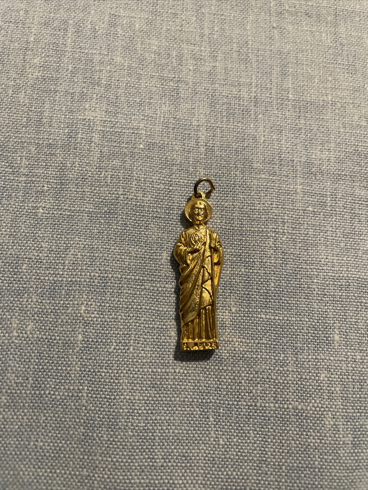 San Judas Tadeo Religious Medal Pendant Charm | Gold Tone