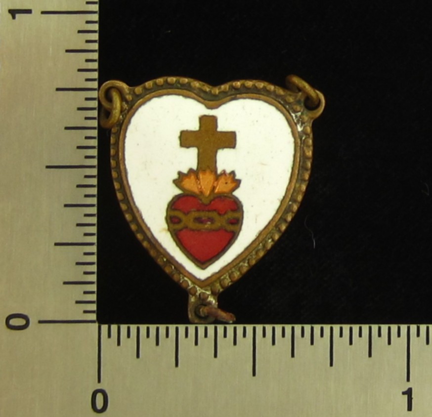 Vintage Rosary Center White Red Color Enemal